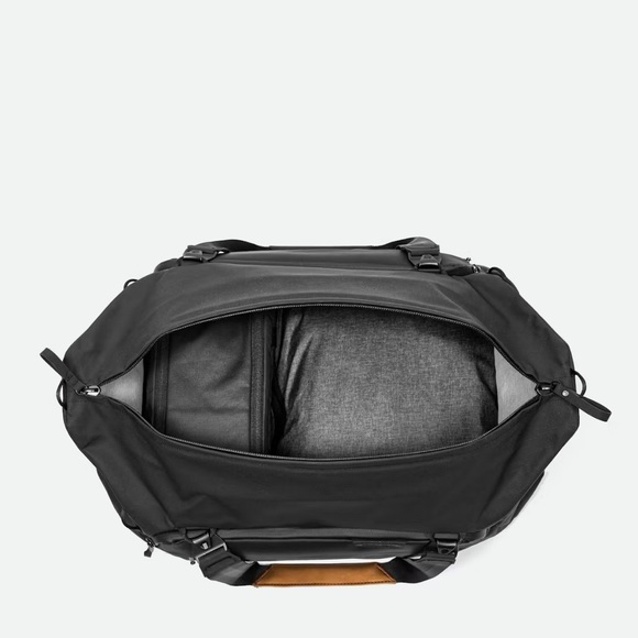 Peak Design Travel Duffel 35L - Huckberry Exclusive - Picture 4 of 15